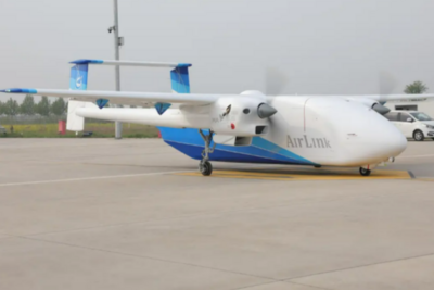 首飞成功！“无人飞行卡车”，来了