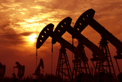 美伊谈判受阻叠加航运受限，国际油价上涨逾2%