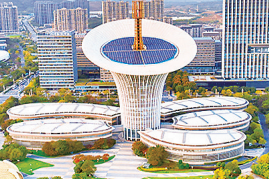 科创大走廊调研行 | 武汉光谷：“一束光”照亮一条廊