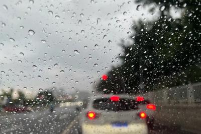 北方大部晴暖少雨，南方有较强降雨！“五一”出游气象提示→