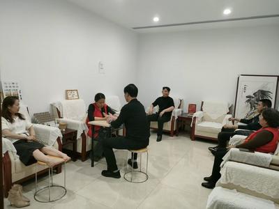 银针传温情 公益暖民心 | 凤凰山社区开展公益针灸服务