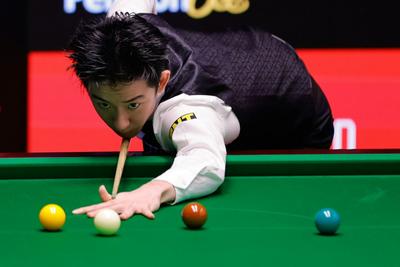 吴宜泽首进斯诺克世锦赛四强，赵心童遗憾止步八强