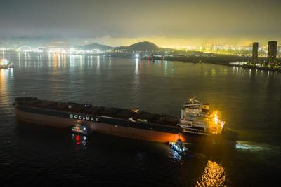 历时5天，21万吨级“北海2146”轮双燃料新船完成出海试航