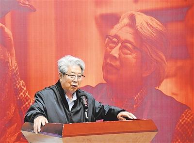 著名雕塑大家曹春生：“我对青岛情有独钟”