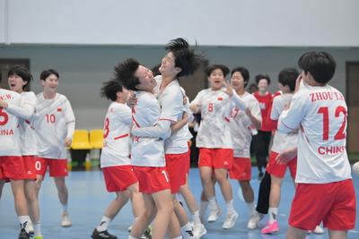 首届U16亚洲女子手球锦标赛，中国女手姑娘七战全胜夺冠