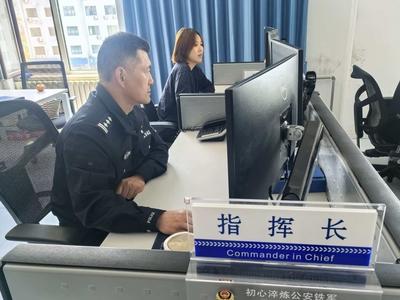 每天接警上千起，个个都是 “活地图”！110报警电话背后有人在守护