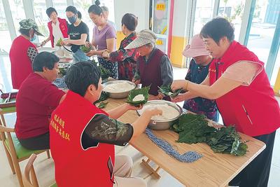 西海岸新区杨家山里一村入选全国示范性老年友好型社区