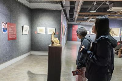 “曹春生艺术展”在青开展