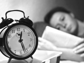 顽固性失眠别硬抗，青岛这家医院推出仿生睡眠治疗