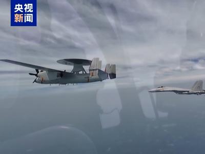 大国重器集体亮相！人民海军成功配齐“航母五件套”