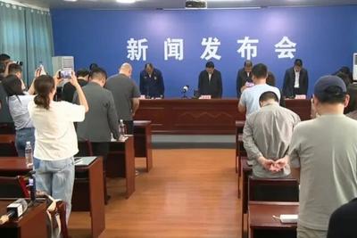 长沙市委市政府：将积极配合事故调查，绝不模糊事实、绝不回避问题