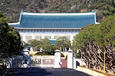 韩总统府强烈谴责攻击民用船只行为