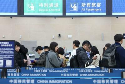 免签入境占比超过八成！前四个月，青岛机场入境外籍客流增长55%