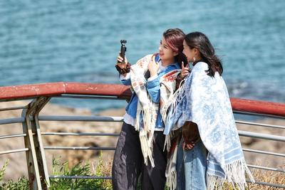 青岛今天晴转多云沿海有雾，市区最高气温19℃，最低气温16℃