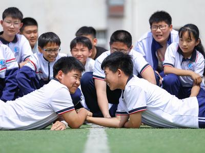 护“心”成长，青岛第三十三中学开展校园心理减压活动