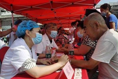 夏季可适当晚睡早起，养生别忘午睡，青岛中医专家这样说