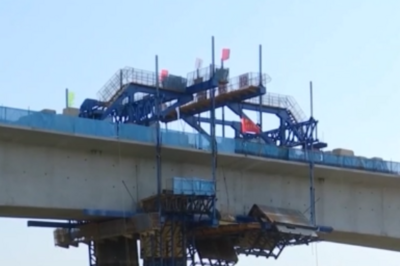 潍宿高铁至青岛连接线跨齐长城连续梁合龙
