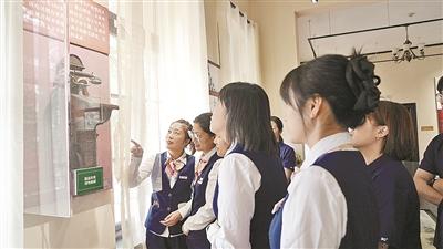 百年“红楼”，镌刻红色记忆，青岛邮电博物馆推出“红色邮电专题展”