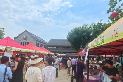 80余家龙头企业齐聚、全民直播比拼，即墨古城线下好物展销等你来