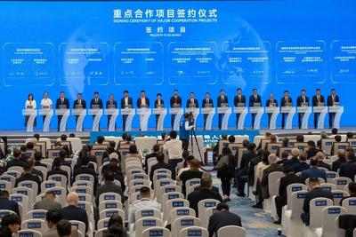 峰会观察丨外资研发中心为何“抢滩”中国