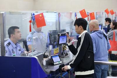 同比增长51%！青岛机场口岸今年前五月入境外籍旅客29万人次