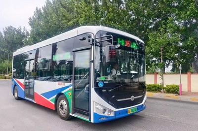 从校厂专线到梦想摆渡车，青岛巴士375路打造立体交通“接驳纽带”