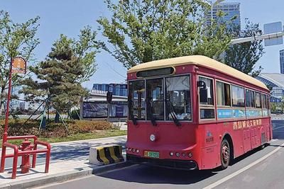 复古铛铛车：从邮轮母港开到青啤博物馆