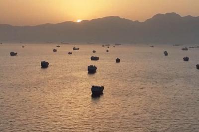 美军宣布解除对伊朗的海上封锁