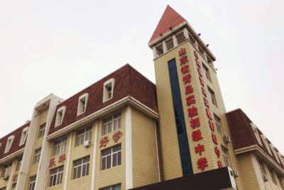 实验初中录取440人，三十七中录取292人