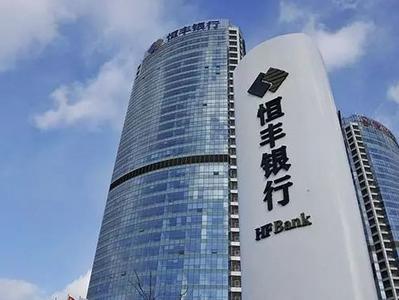 “两优一先”风采录 | 李强：“服务送到心坎上，才能赢得群众信赖”