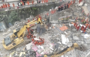 国家安全生产应急救援中心调派国家专业队赴重庆彭水县山体垮塌现场开展抢险救援