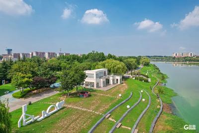 青岛：城市书房 乐享暑假