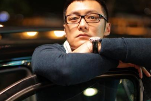 44岁余文乐宣布离婚！与台湾“皮带大王千金”王棠云结婚9年，育有一儿一女