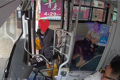 “迷途”变“归途”！ 青岛这场“爱心接力”助老人平安回家
