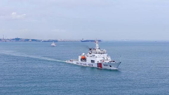 中国海警舰艇编队起航赴北太平洋开展公海渔业执法巡航