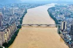全国62条河流发生超警以上洪水