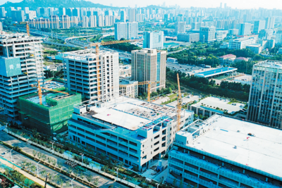 上半年崂山区72个重点项目开工建设，青岛虚拟现实产业园总部基地等加快推进