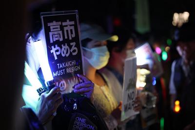 高市内阁支持率大跌12个百分点