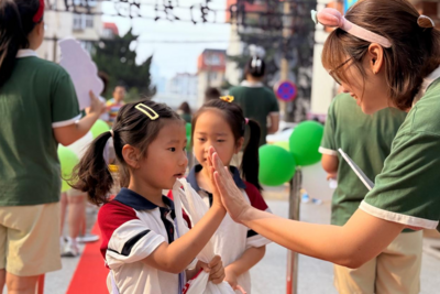 向阳而生，逐光成长，幼儿园萌娃迎来新学期