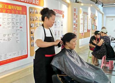 “微细胞” 澎湃“大活力”！青岛香港中路街道以社区经济赋能基层治理