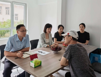 党建引领小区治理 物社联动解民忧｜河畔阳光物业开放日，架起居民沟通连心桥