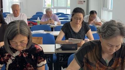 英语、舞蹈、书法、绘画……辛家庄社区老年大学又开学了！