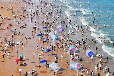 青岛第一、第二海水浴场今日已恢复开放