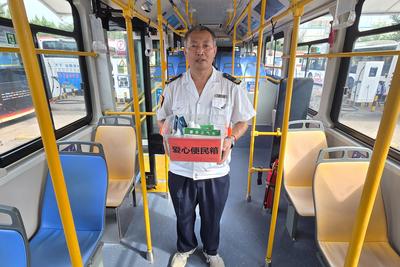 医路通达、暖心护航，隧道1路贴心守护老年群体跨区就医出行路