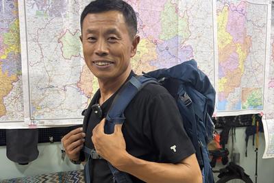 ​55岁青岛老兵致敬峥嵘岁月：告别34年的“水下长征”后再走“红军长征路”