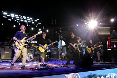 11场演出160个节目！市南区“社区大舞台·全民时尚秀”展演收官