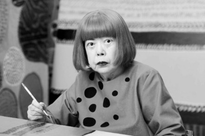 日本艺术家草间弥生去世