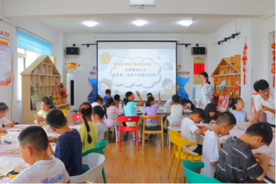 智能机器人、工业设计……东韩馨悦社区“馨悦乐学坊”开展暑期儿童托管物理主题周活动