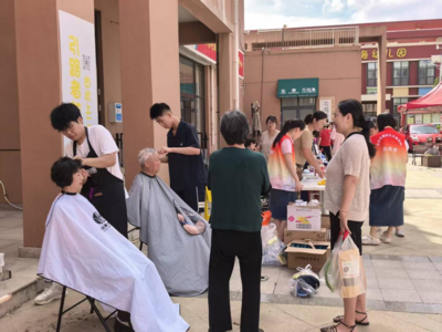 磨刀、理发、义诊......滨海社区便民大集“一站式”搞定民生“微需求”
