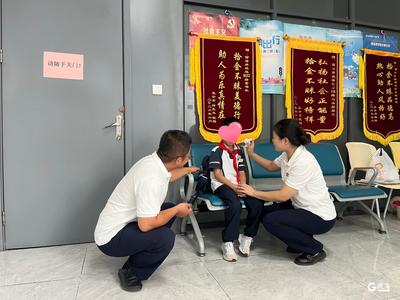青岛这群人发起暖心接力，守护孩童迷路平安回家